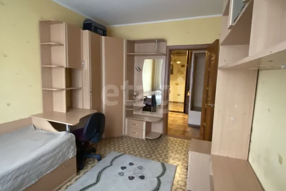 Продаётся 3-комнатная квартира, 65.5 м²