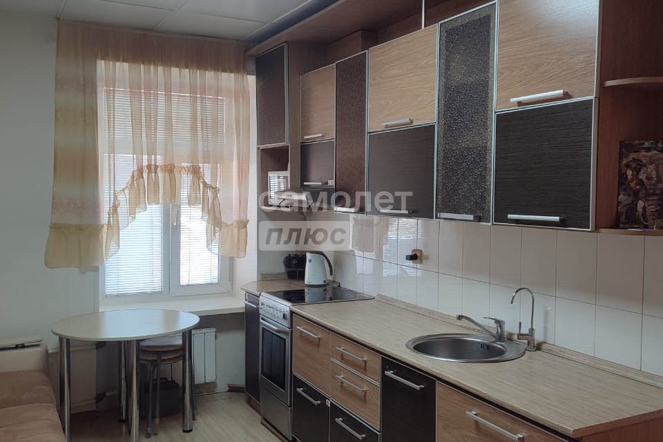 Продаётся 1-комнатная квартира, 35.6 м²