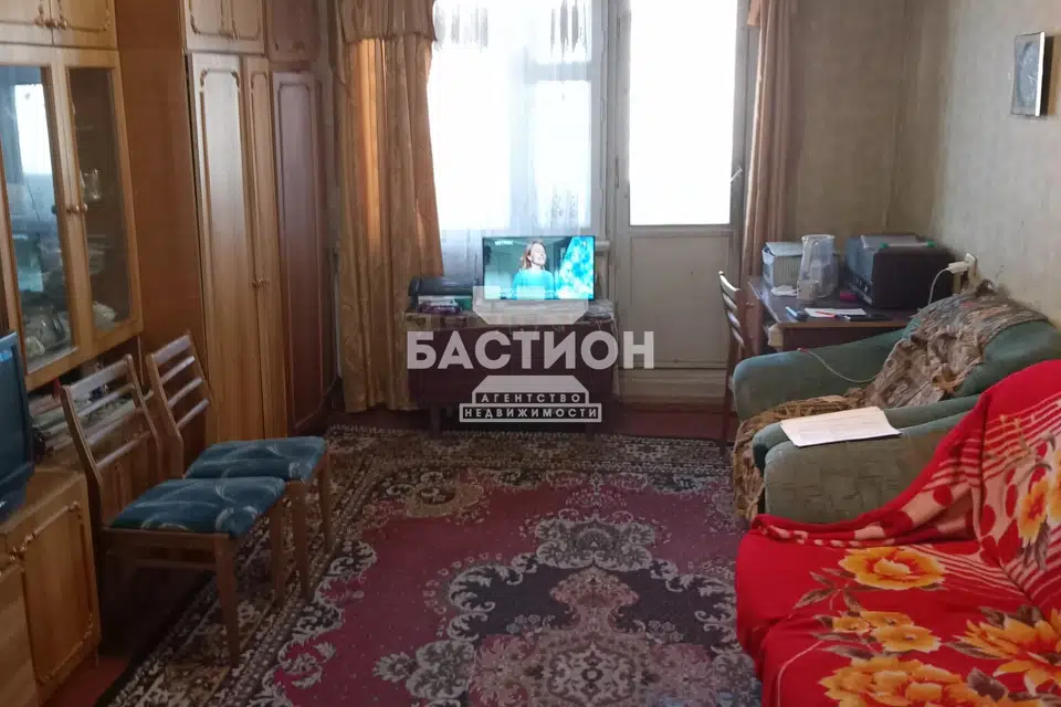Продаётся 4-комнатная квартира, 84 м²