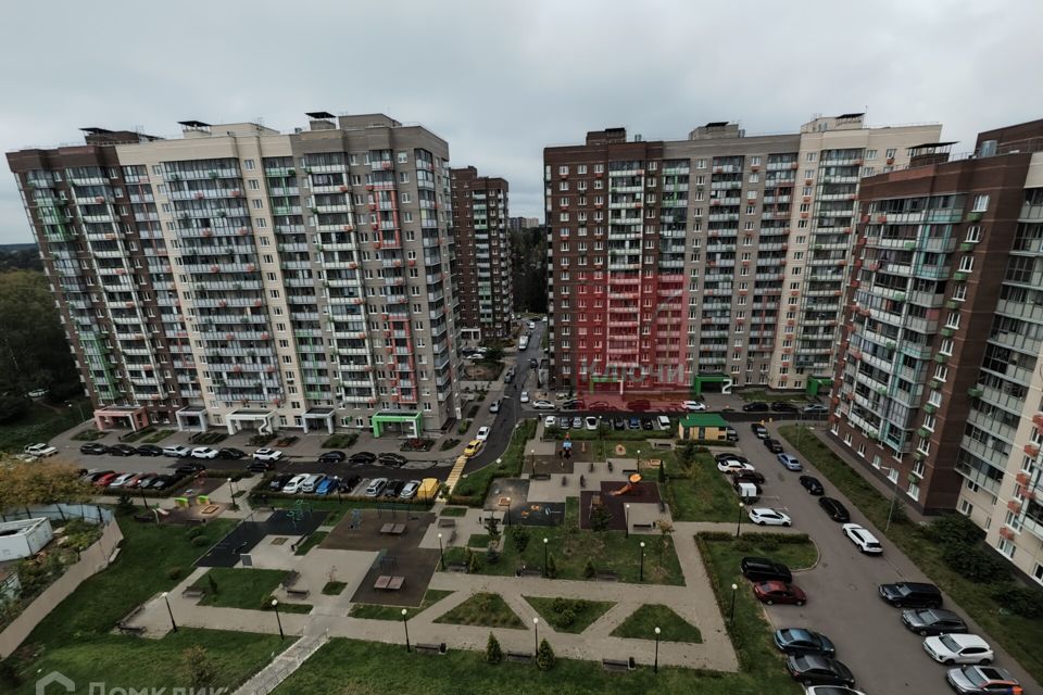 Продаётся 2-комнатная квартира, 47.9 м²