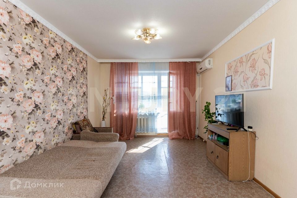 Продаётся 1-комнатная квартира, 37.3 м²
