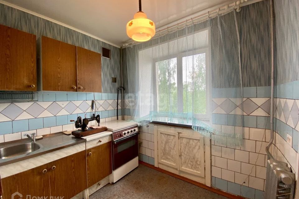 Продаётся 3-комнатная квартира, 57.3 м²
