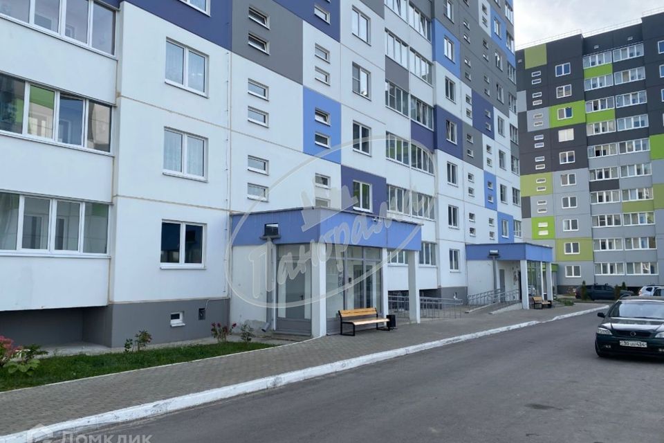Продаётся 1-комнатная квартира, 37.3 м²