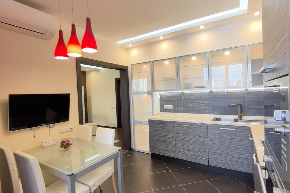 Продаётся 2-комнатная квартира, 71 м²