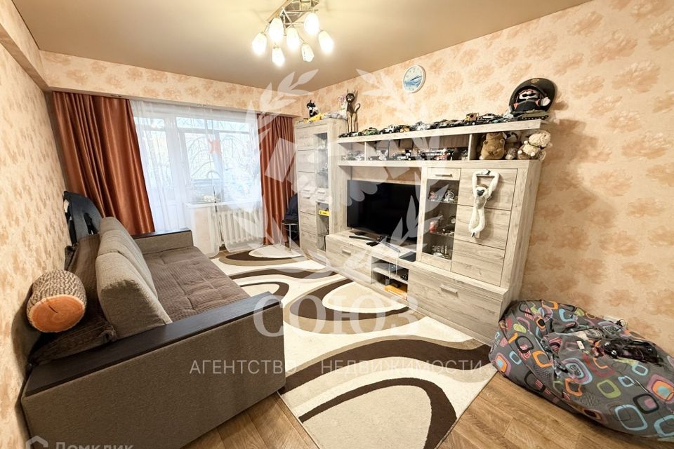 Продаётся 2-комнатная квартира, 40.7 м²