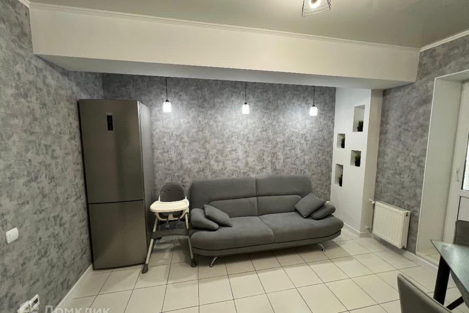 Продаётся 1-комнатная квартира, 53 м²