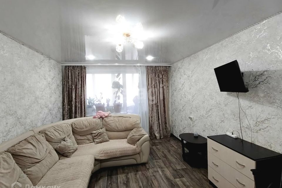 Продаётся 3-комнатная квартира, 59.3 м²