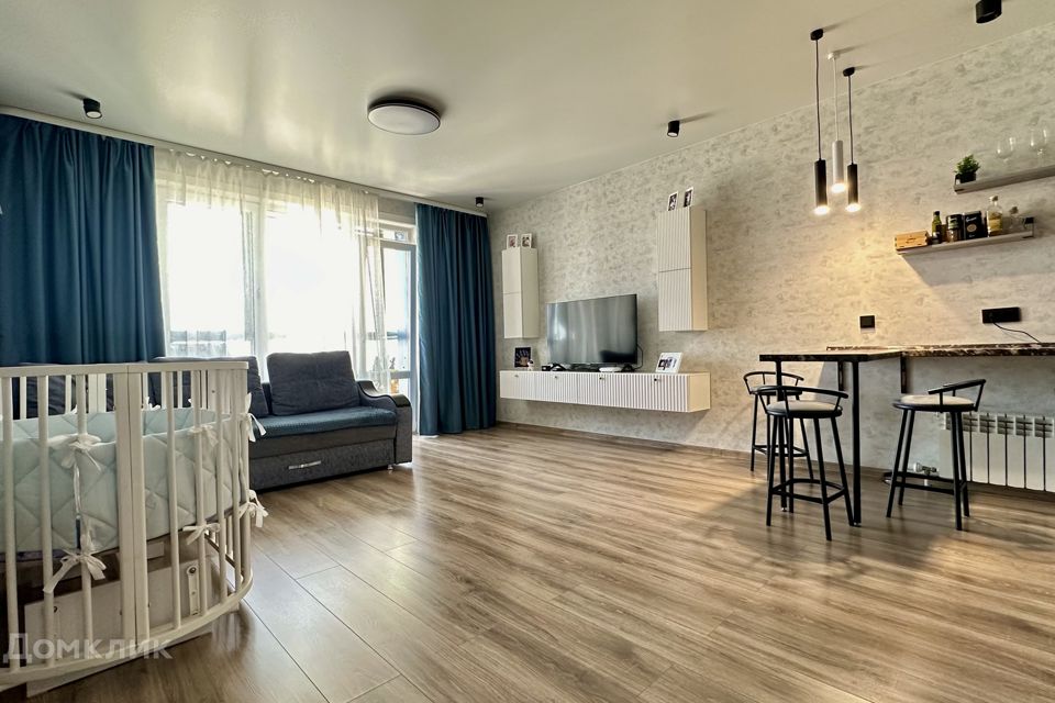 Продаётся 1-комнатная квартира, 38 м²