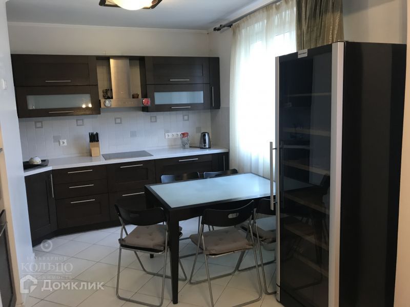 Сдаётся 3-комнатная квартира, 77 м²