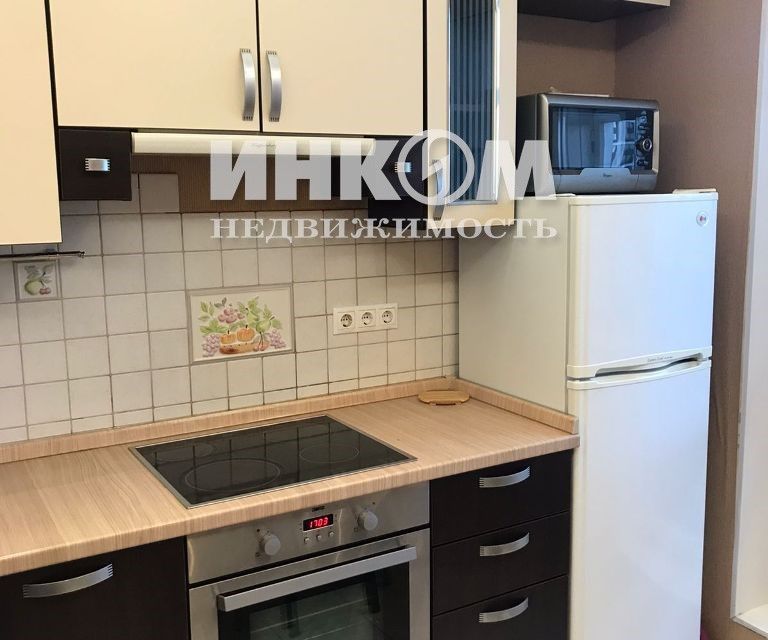 Сдаётся 2-комнатная квартира, 55 м²