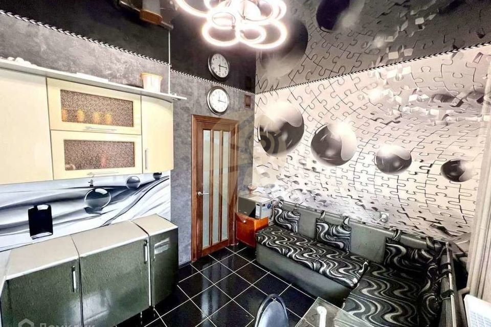 Продаётся 1-комнатная квартира, 37 м²