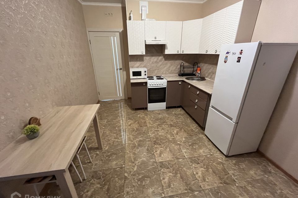 Продаётся 1-комнатная квартира, 48 м²