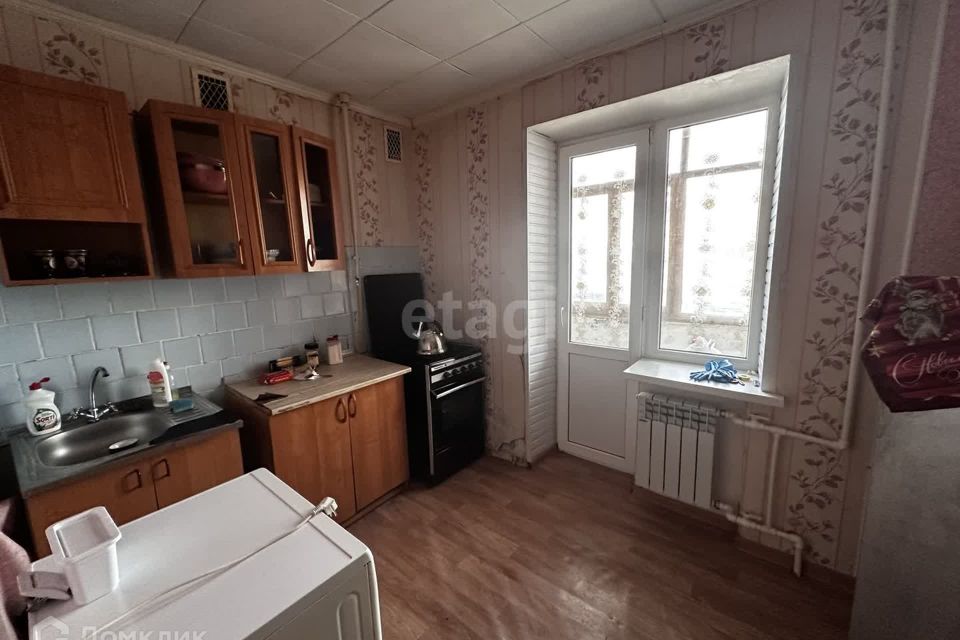 Продаётся 1-комнатная квартира, 37.3 м²
