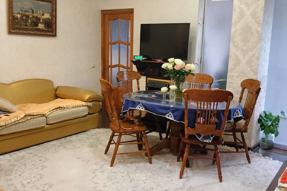 Продаётся 3-комнатная квартира, 92.8 м²