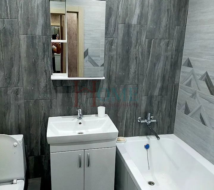 Сдаётся 1-комнатная квартира, 40 м²