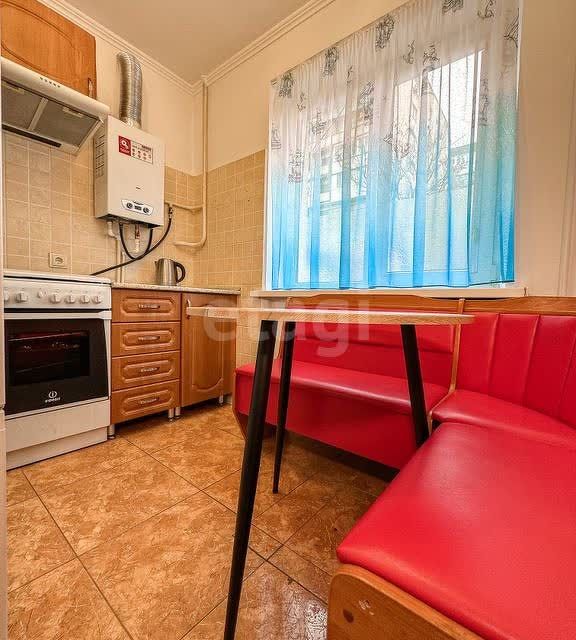 Продаётся 3-комнатная квартира, 66.3 м²