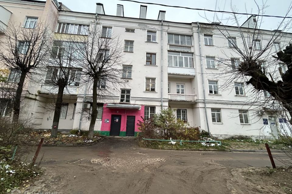 Продаётся комната в 1-комн. квартире, 18.2 м²