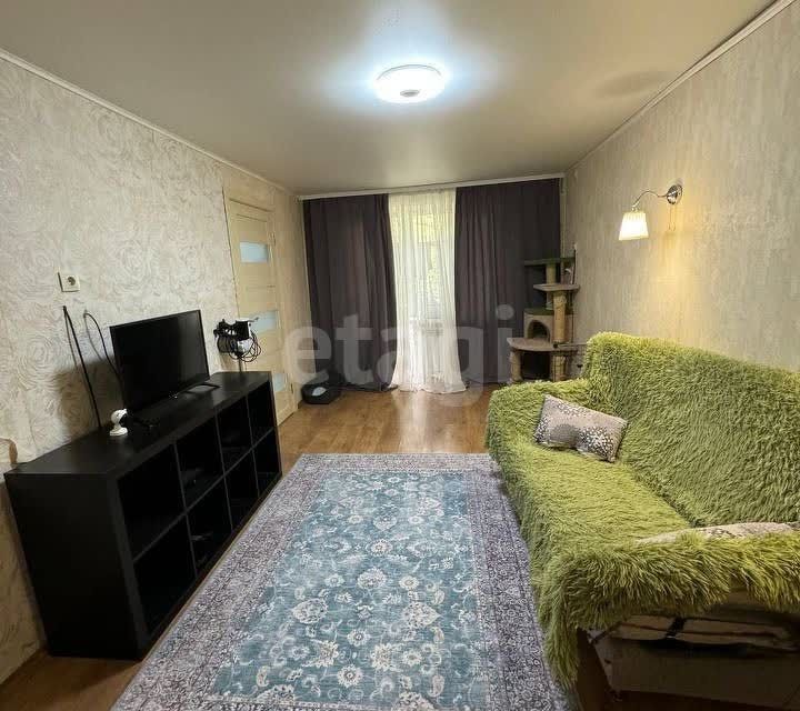 Продаётся 3-комнатная квартира, 56.6 м²