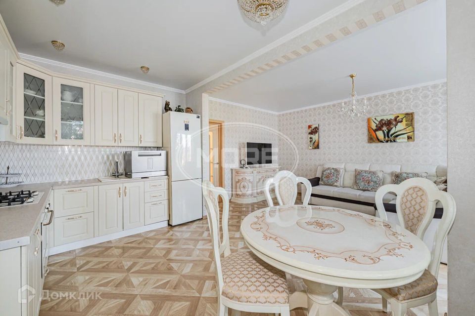 Продаётся 1-комнатная квартира, 44 м²