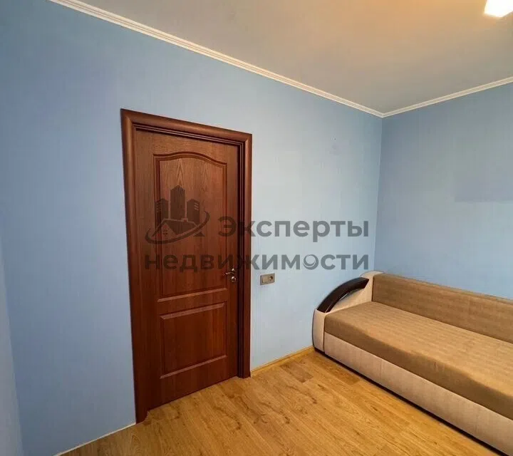 Продаётся 4-комнатная квартира, 85 м²
