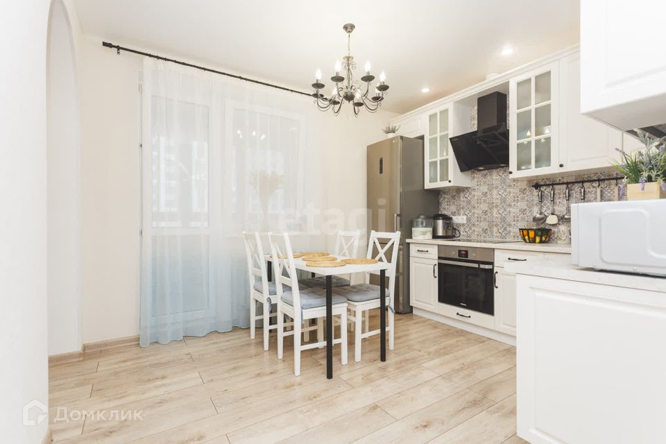 Продаётся 3-комнатная квартира, 65 м²