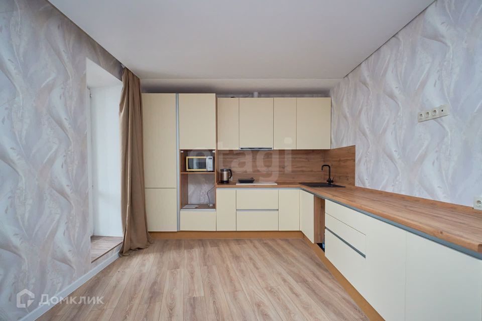 Продаётся 2-комнатная квартира, 87.1 м²