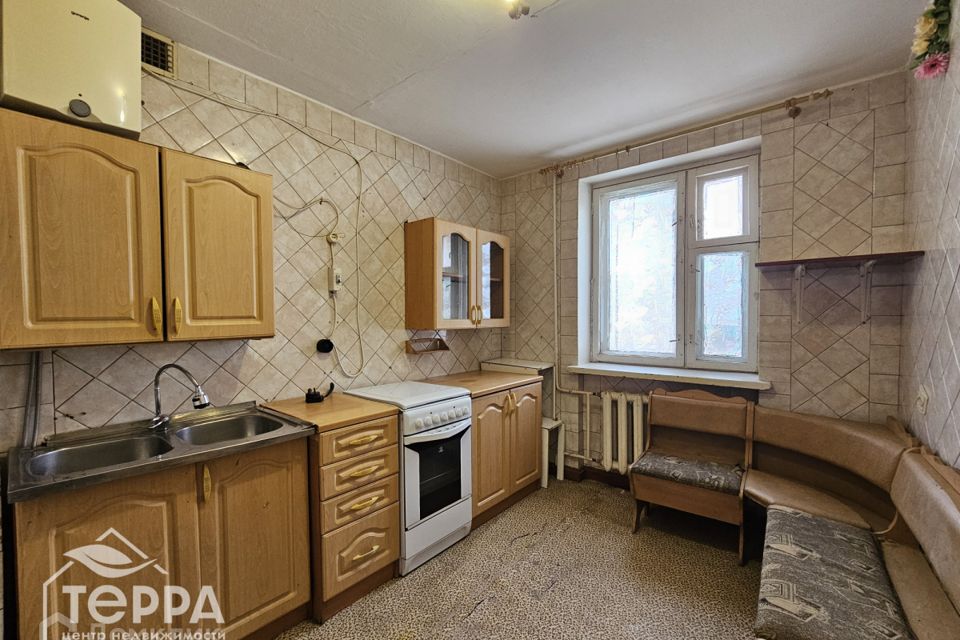 Продаётся 3-комнатная квартира, 64.7 м²