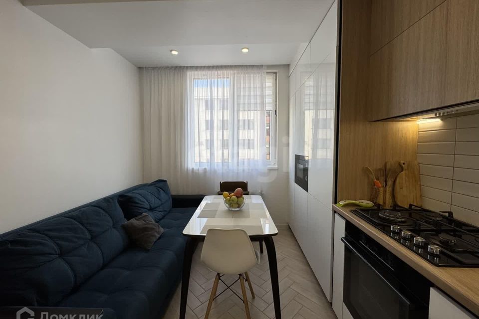 Продаётся 2-комнатная квартира, 53.5 м²