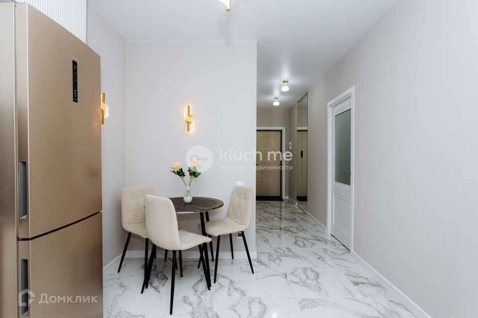 Продаётся 1-комнатная квартира, 43.3 м²