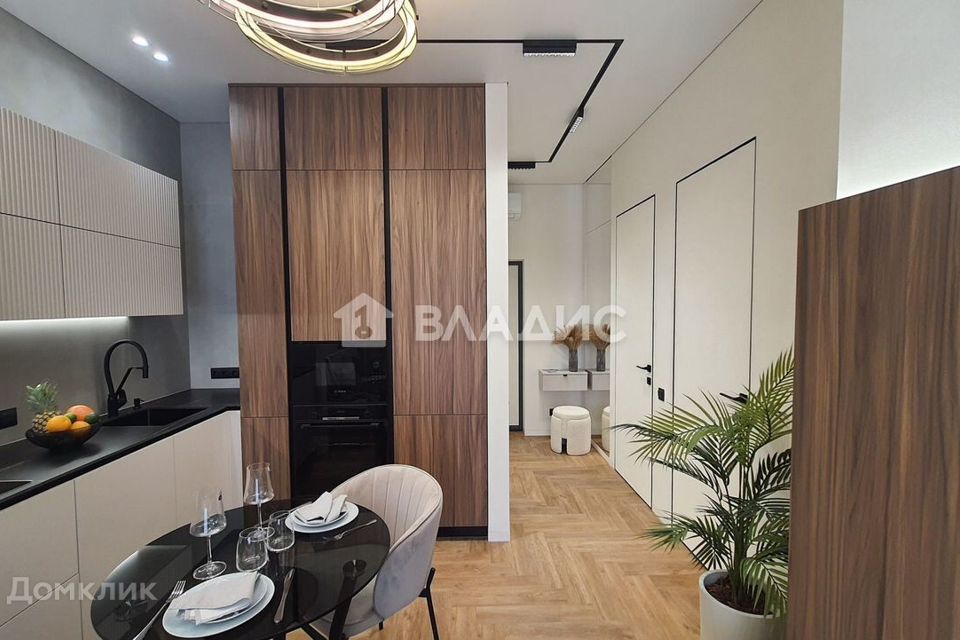 Продаётся 1-комнатная квартира, 48 м²