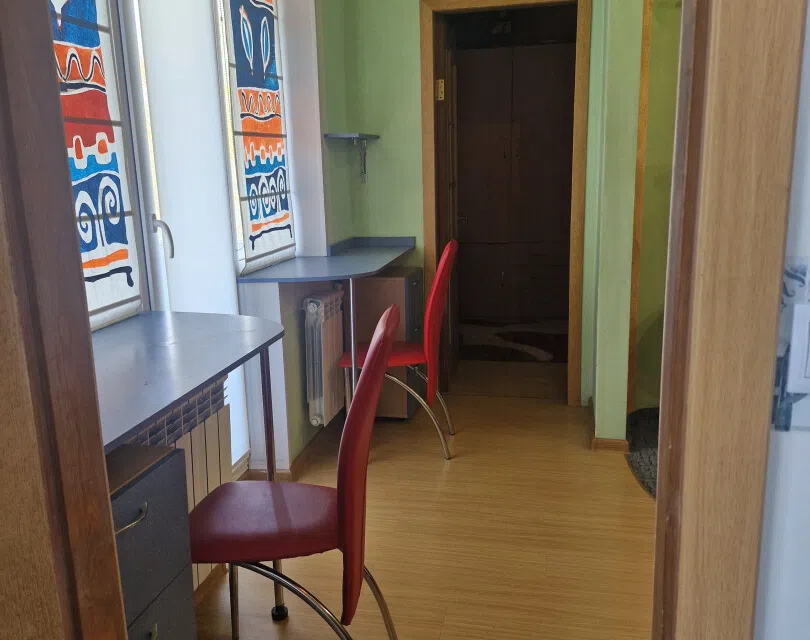 Сдаётся 3-комнатная квартира, 49 м²