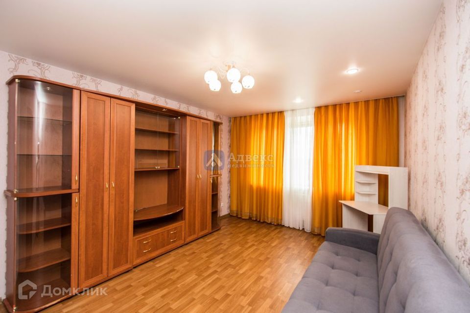 Продаётся 1-комнатная квартира, 43.3 м²