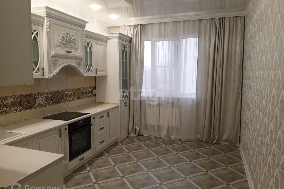 Продаётся 3-комнатная квартира, 77.2 м²