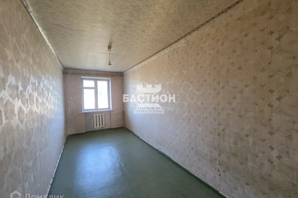 Продаётся 3-комнатная квартира, 55.9 м²