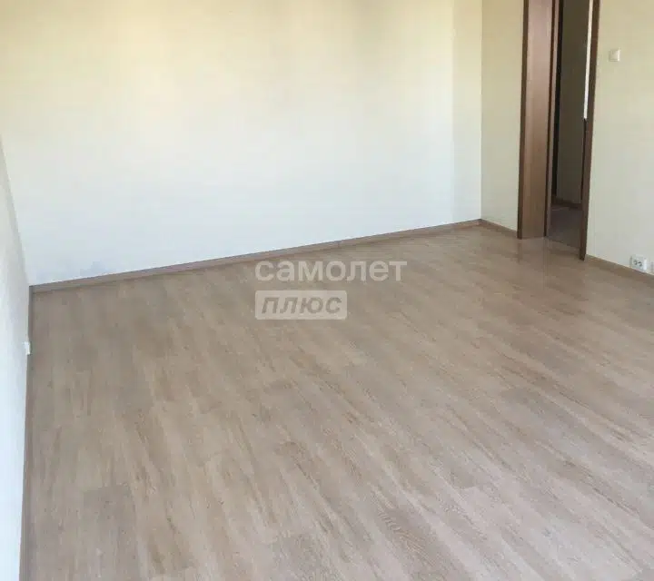 Продаётся 2-комнатная квартира, 75.3 м²