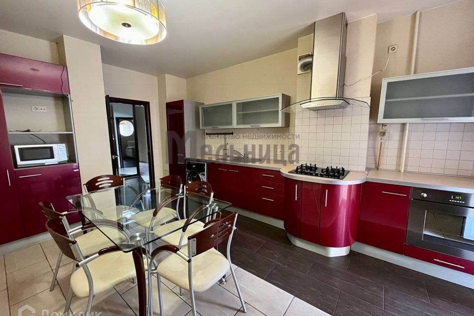Продаётся 2-комнатная квартира, 80 м²