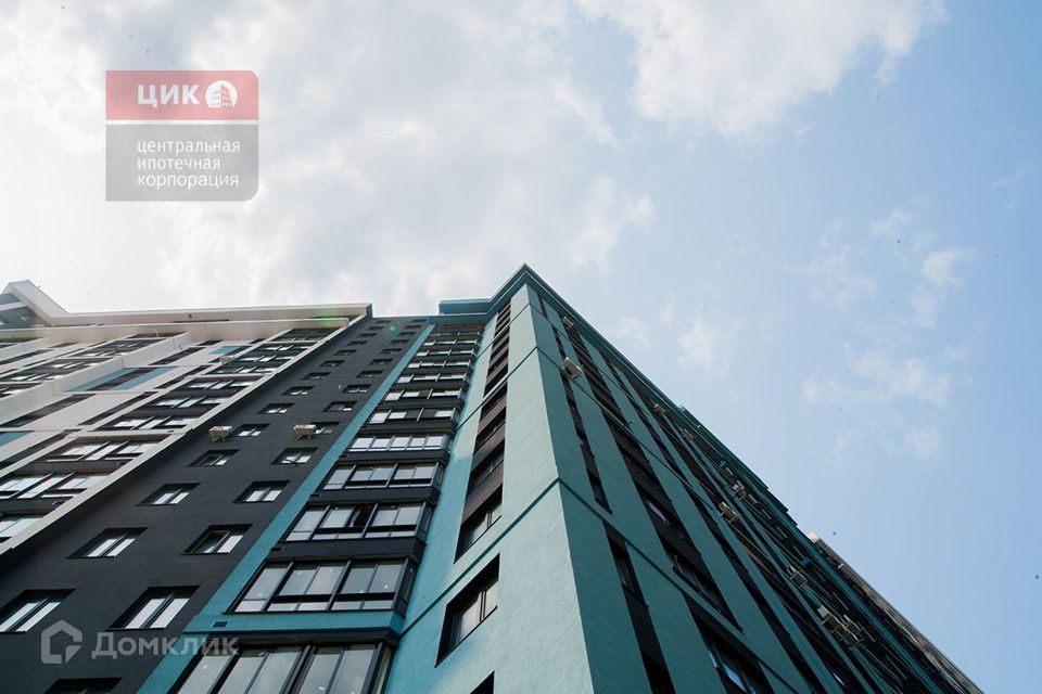 Продаётся 2-комнатная квартира, 75.8 м²