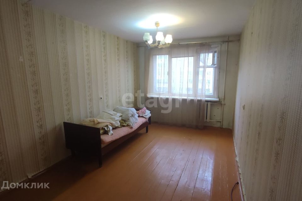 Продаётся 2-комнатная квартира, 43.8 м²