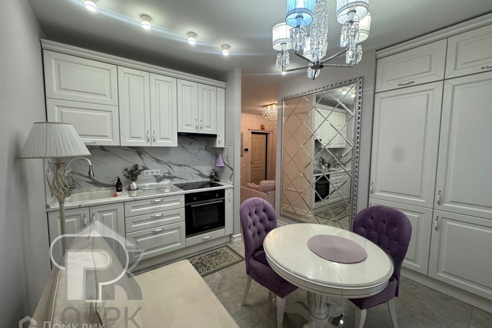 Продаётся 1-комнатная квартира, 49.8 м²