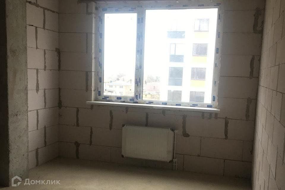 Продаётся 1-комнатная квартира, 43 м²