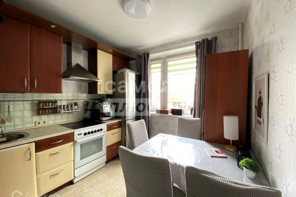 Продаётся 1-комнатная квартира, 38.7 м²
