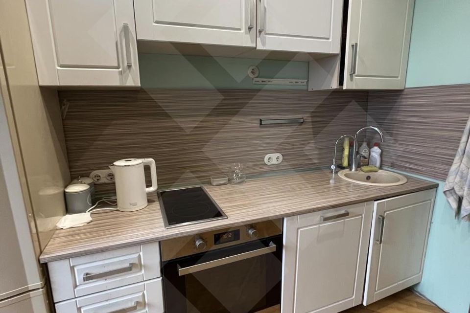 Сдаётся 1-комнатная квартира, 43 м²