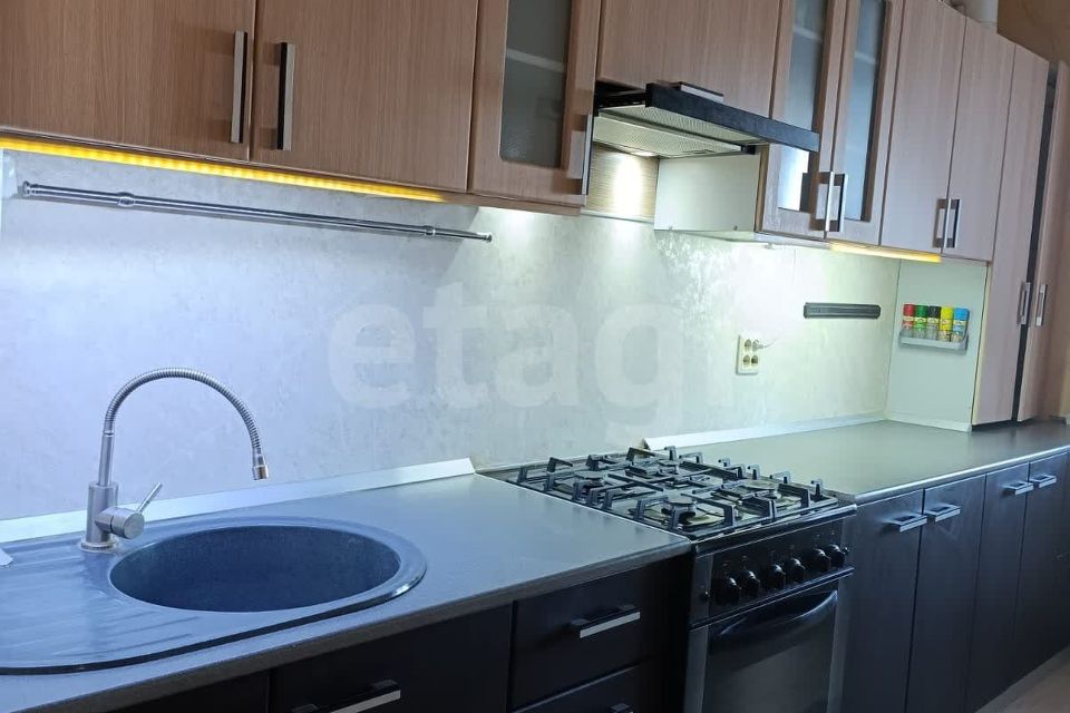 Продаётся 2-комнатная квартира, 48.4 м²