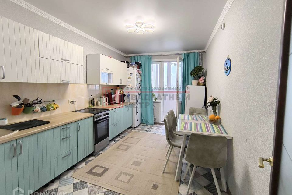 Продаётся 2-комнатная квартира, 57 м²