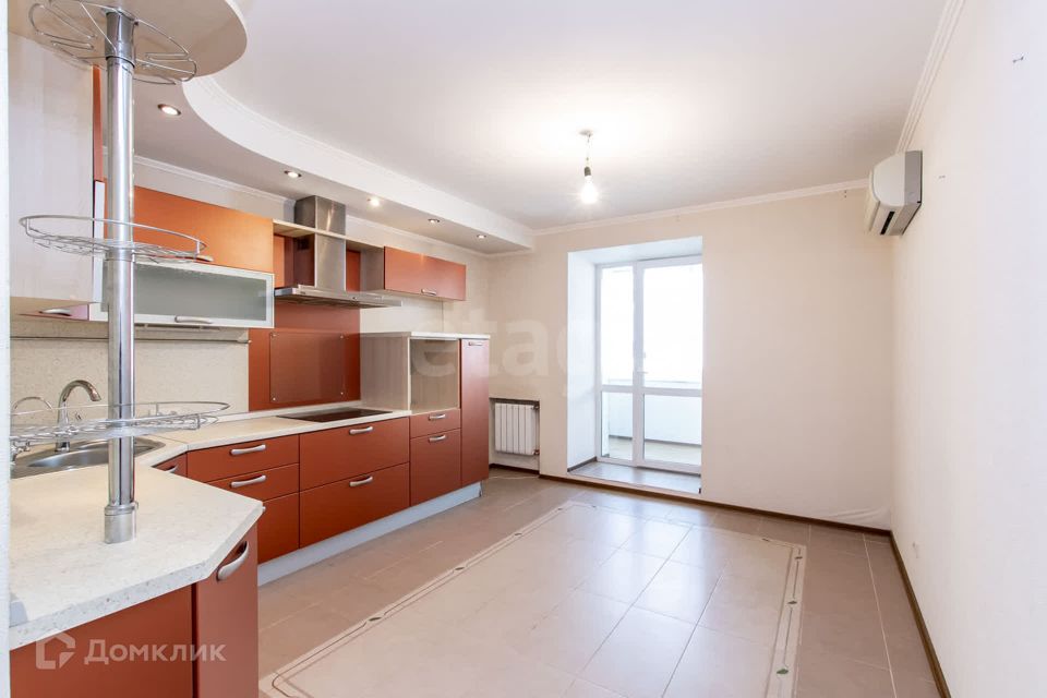 Продаётся 3-комнатная квартира, 115 м²