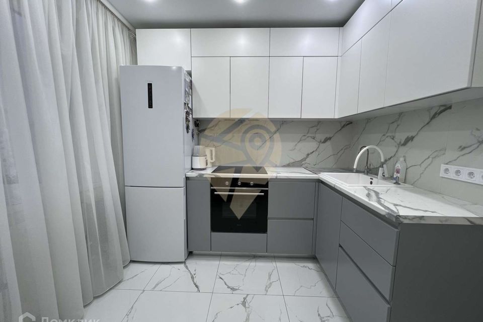 Продаётся 1-комнатная квартира, 39.34 м²