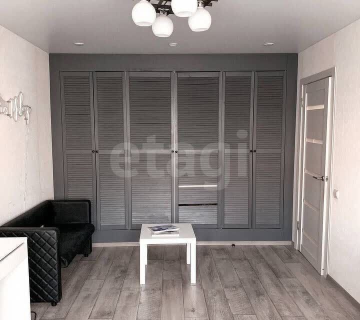 Продаётся 2-комнатная квартира, 57.7 м²