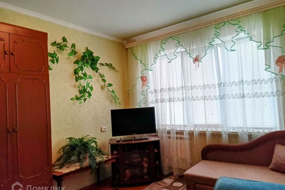 Продаётся 3-комнатная квартира, 61.2 м²