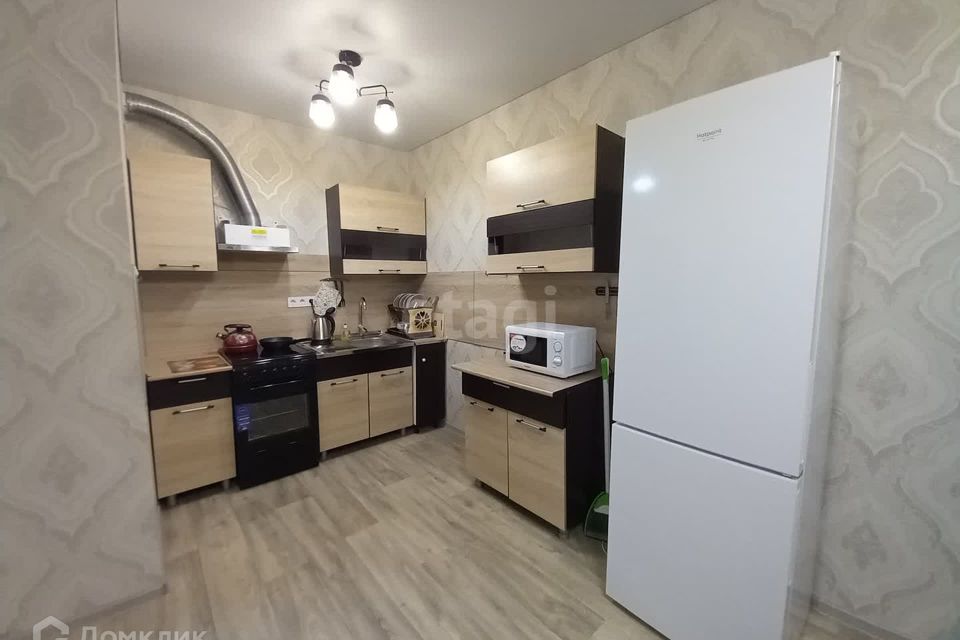 Продаётся 1-комнатная квартира, 37.3 м²