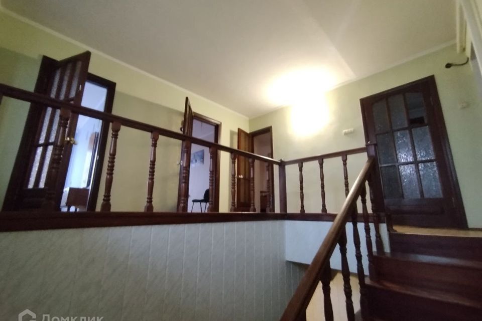 Продаётся 3-этажный дом, 268.9 м²